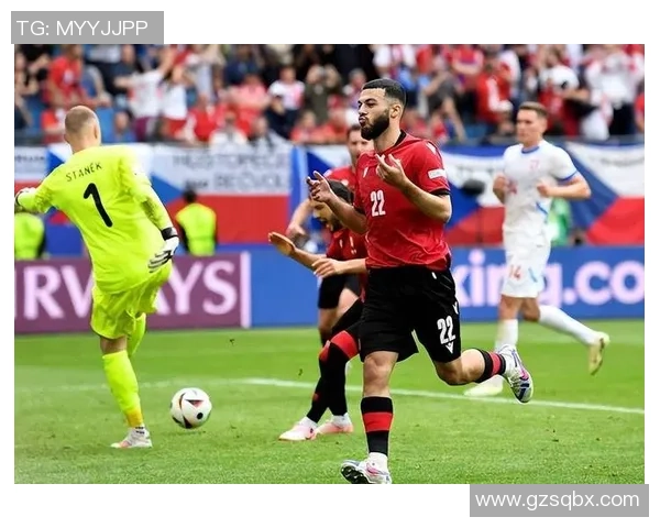 身高175的足球明星如何在赛场上展现卓越才华与个人魅力 身高175的足球明星如何在赛场上展现卓越才华与个人魅力