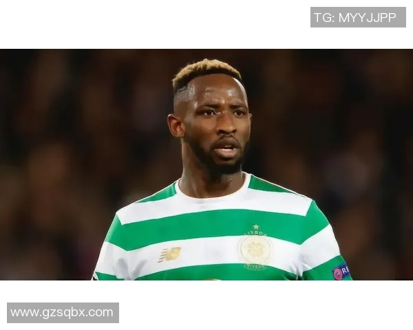 足球明星甘索精彩瞬间回顾与个人风采展示的全景图片集 足球明星甘索精彩瞬间回顾与个人风采展示的全景图片集